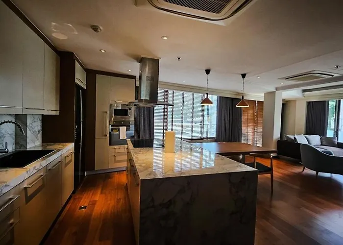 2 Bedroom Urban Oasis Poblacion Apartment Manila
