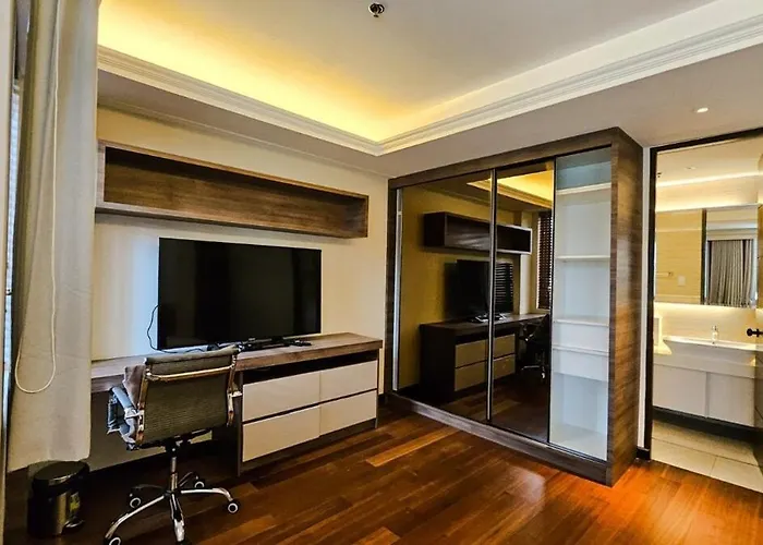 2 Bedroom Urban Oasis Poblacion Apartment