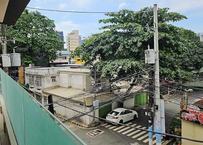 Apartment 2 Bedroom Urban Oasis Poblacion *