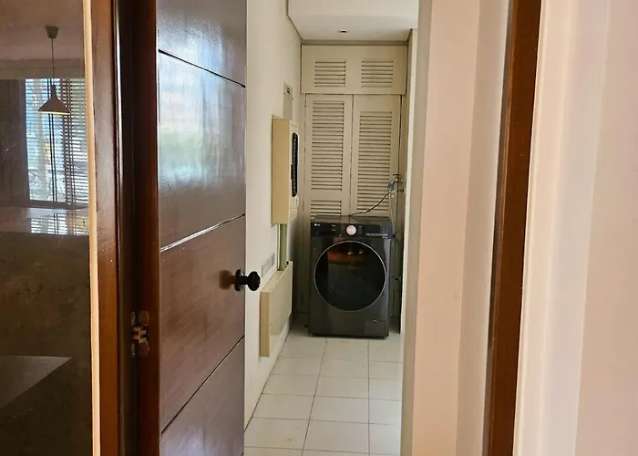 Apartment 2 Bedroom Urban Oasis Poblacion Manila